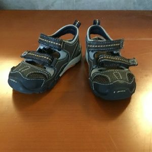 Striderite baby sandles